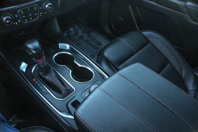 Used 2022 Chevrolet Traverse RS image 24