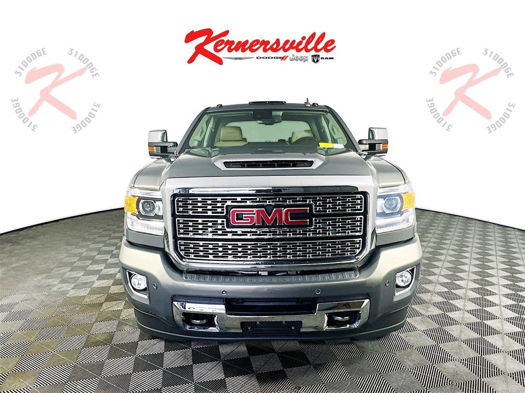 Used 2018 GMC Sierra 2500 Denali w/ Duramax Plus Package image 2