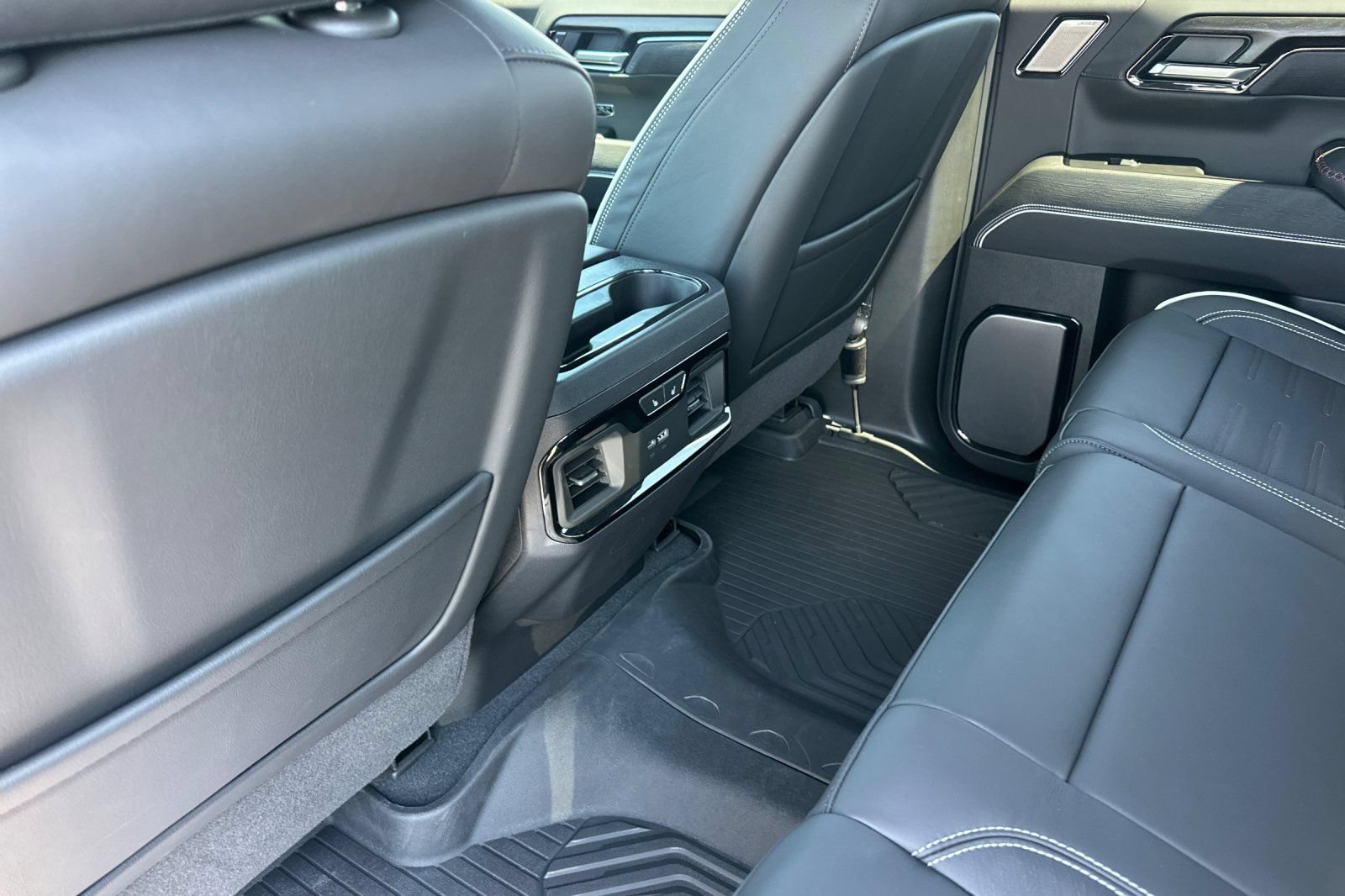 New 2026 GMC Sierra 1500 AT4X w/ AT4X AEV Edition AWD/4WD image 14