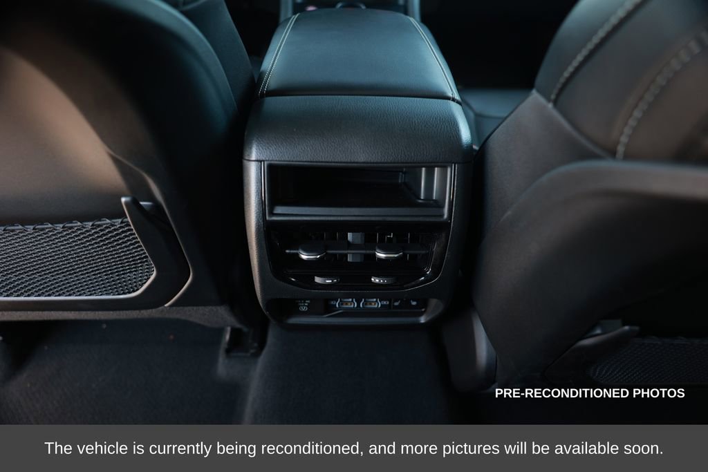 Used 2023 Jeep Grand Cherokee 4WD 4xe image 33