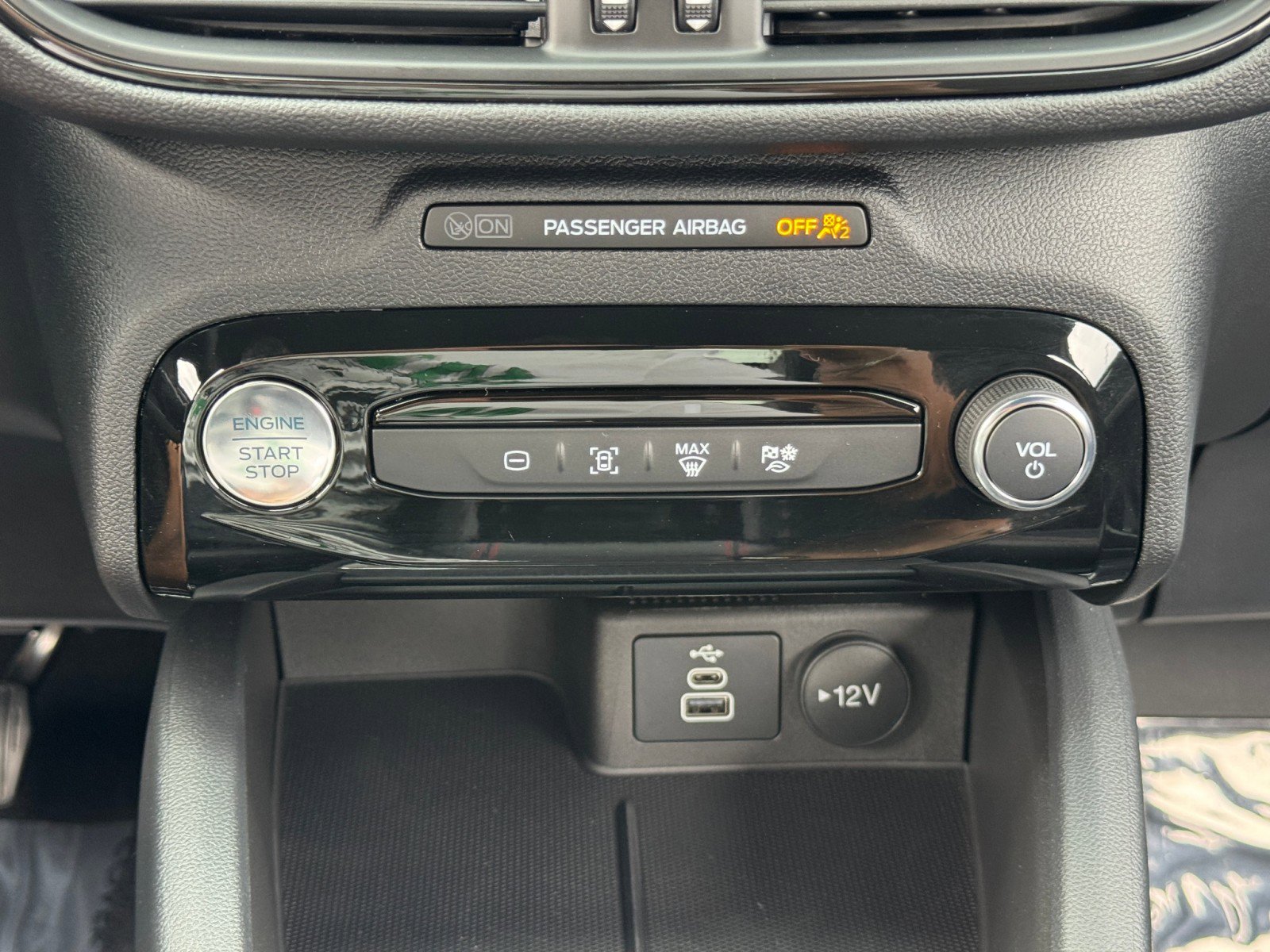 Used 2025 Ford Escape ST-Line Elite w/ Tech Pack #1 image 27