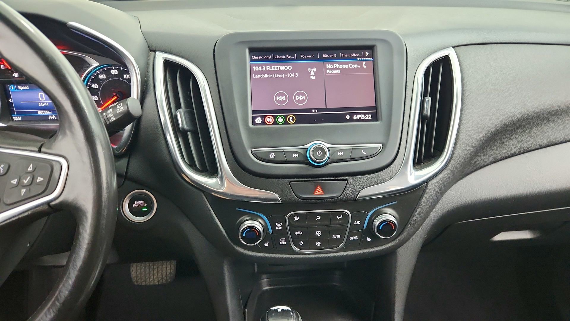 Used 2020 Chevrolet Equinox LT AWD/4WD image 19