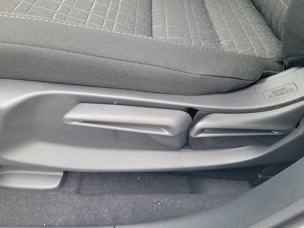 New 2027 Honda HR-V LX image 13