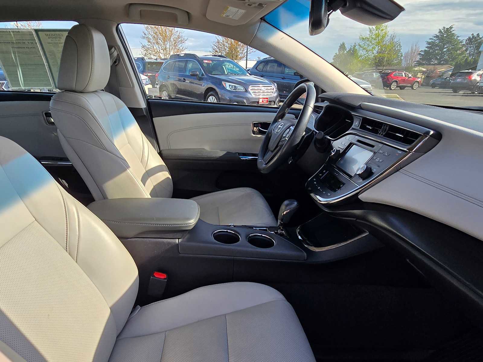 Certified 2018 Toyota Avalon Limited w/ All Weather Liner Package image 10