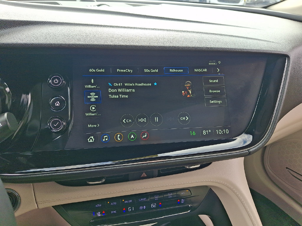 Used 2023 Buick Envision Avenir AWD/4WD image 21