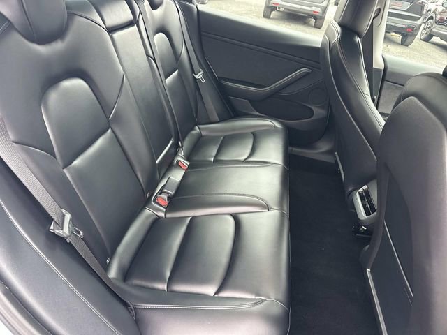 Used 2021 Tesla Model 3 Performance image 10