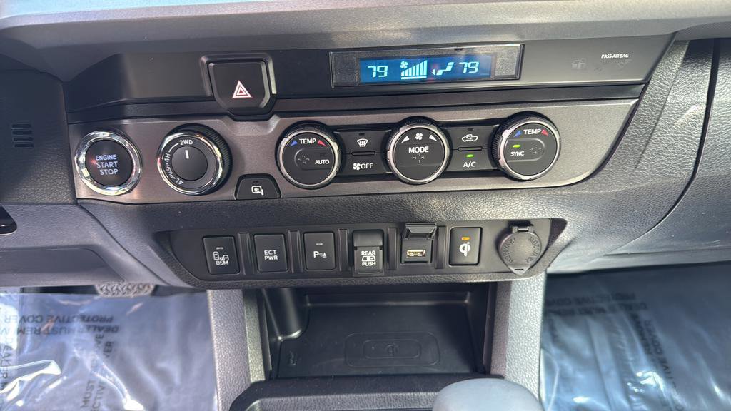 Used 2023 Toyota Tacoma TRD Sport w/ Technology Package AWD/4WD image 24