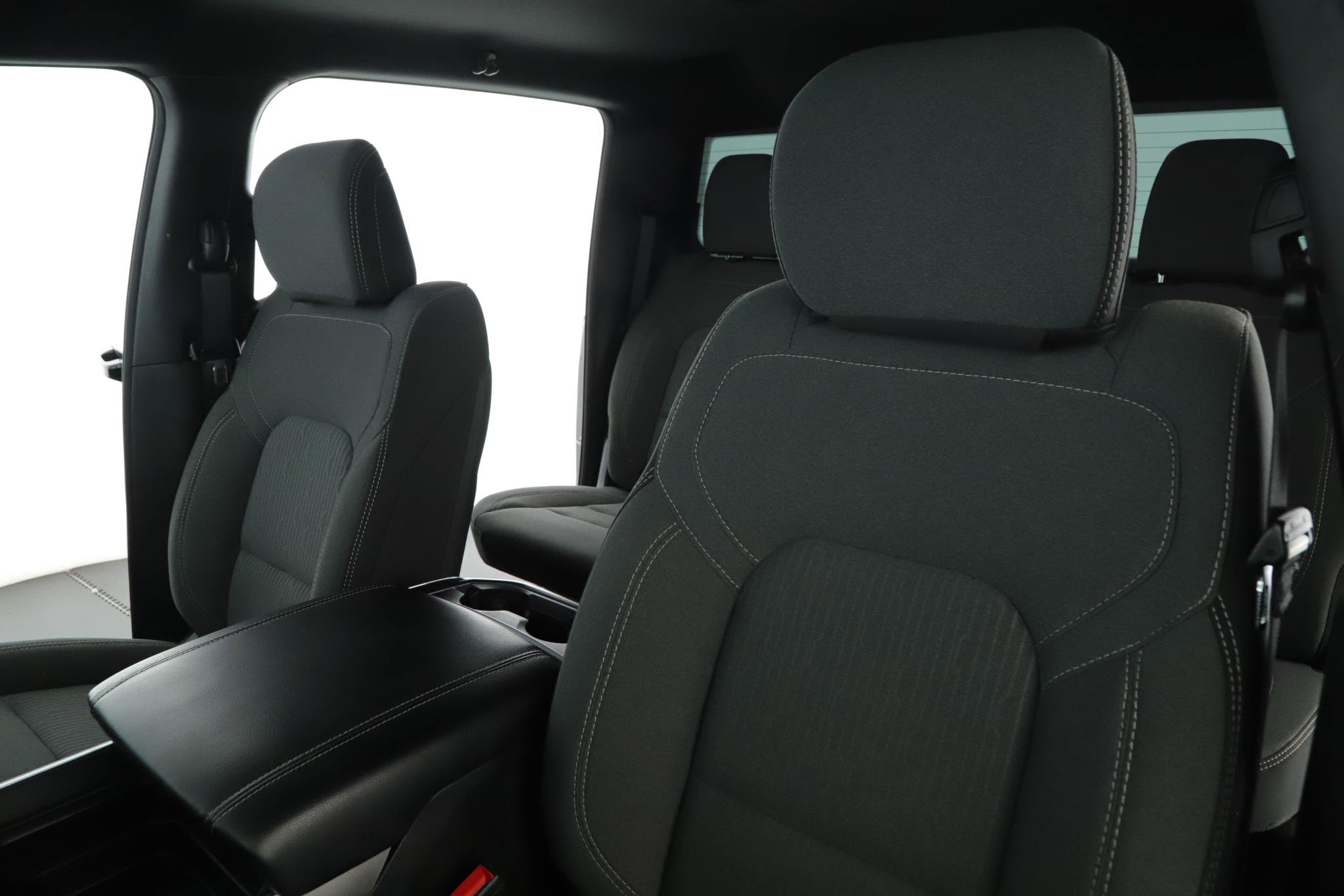 Certified 2022 RAM 1500 Big Horn image 4