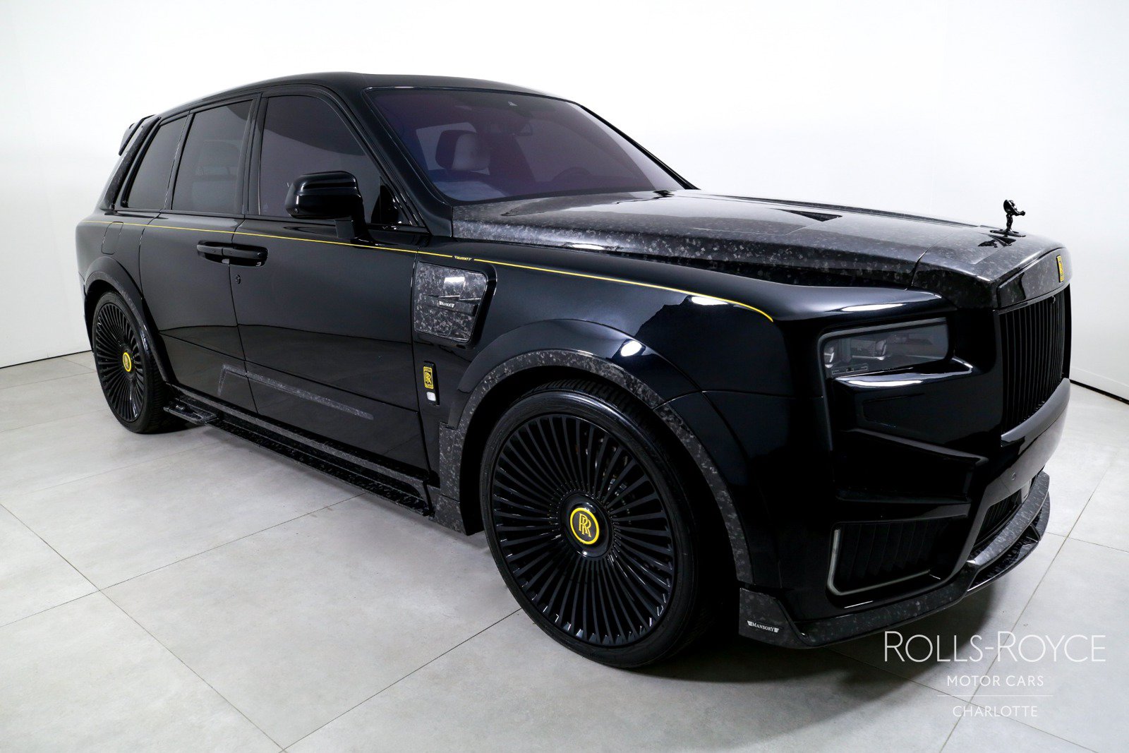 Used 2025 Rolls-Royce Cullinan AWD/4WD image 6
