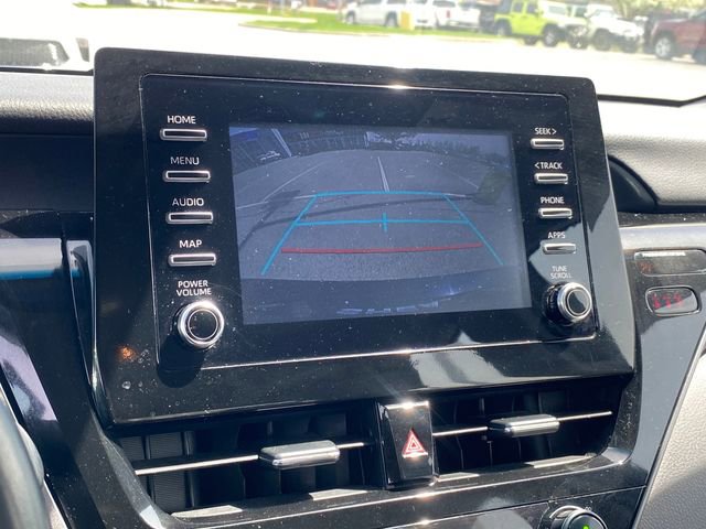 Used 2023 Toyota Camry SE FWD image 9