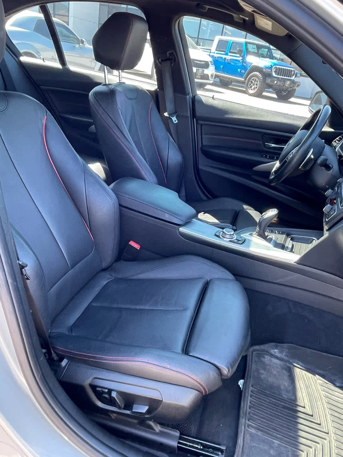 Used 2013 BMW 328i xDrive Sedan AWD/4WD image 24