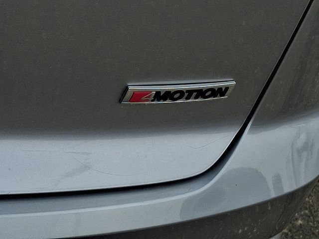 Used 2020 Volkswagen Atlas Cross Sport SE image 35