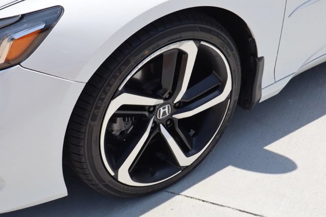 Used 2021 Honda Accord Sport Special Edition image 2