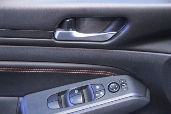 Used 2021 Nissan Altima 2.5 SR image 16