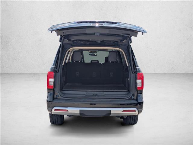 Used 2023 Ford Expedition Max XLT RWD image 6