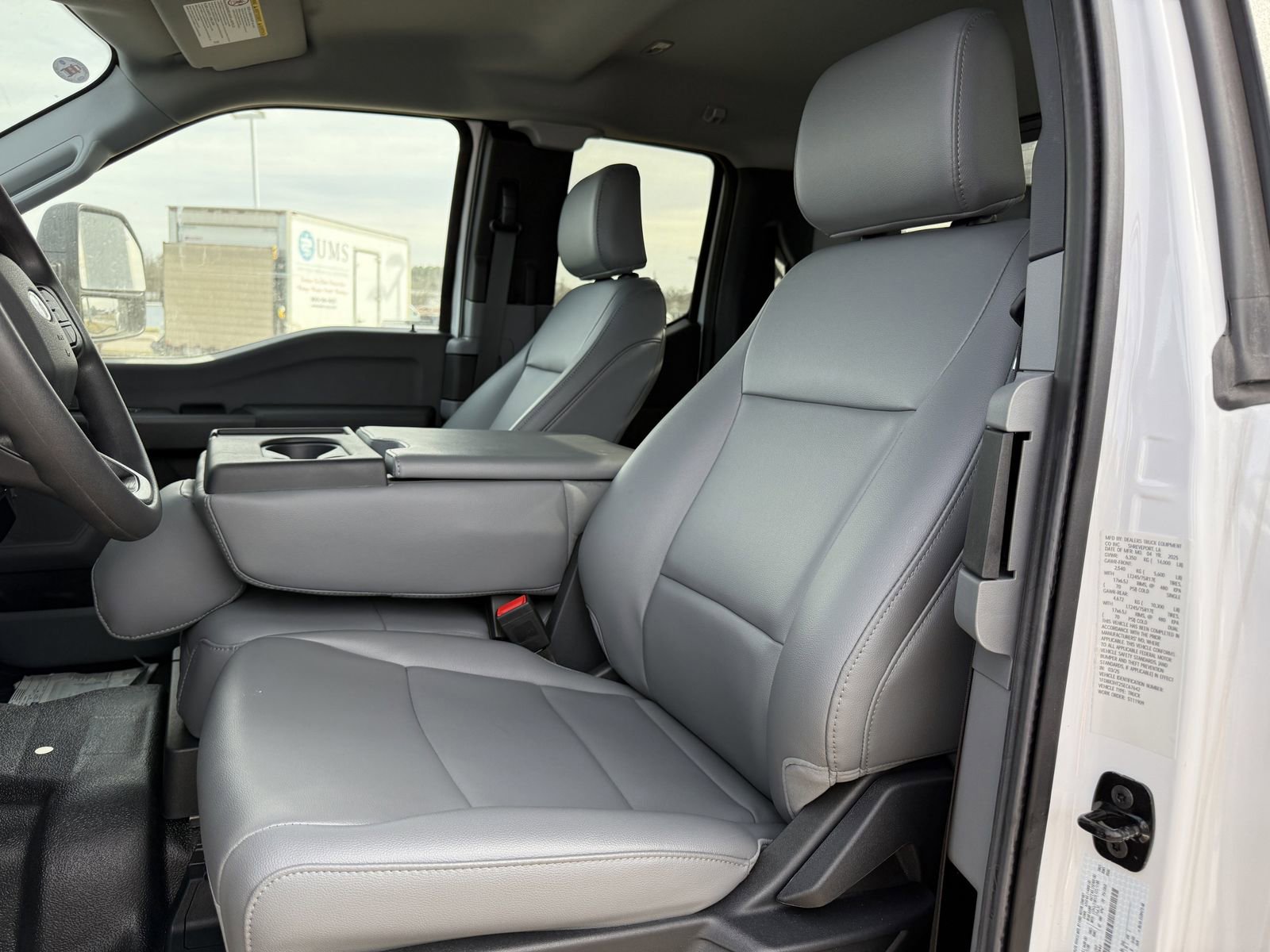 New 2025 Ford F350 XL w/ XL Chrome Package image 23