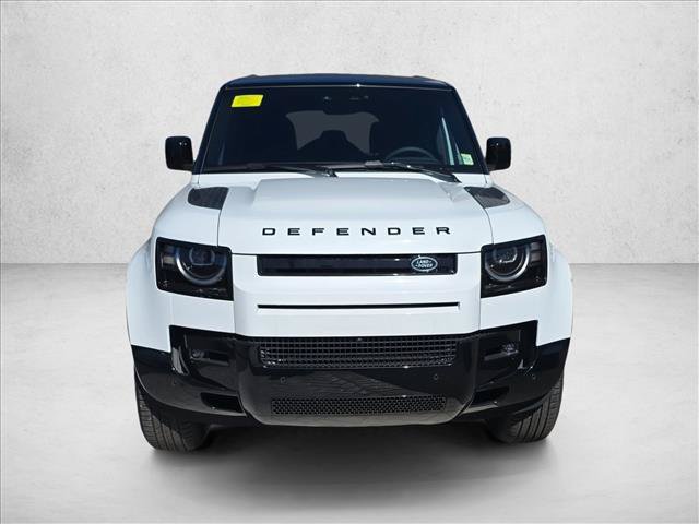 New 2026 Land Rover Defender 110 X-Dynamic SE AWD/4WD image 2