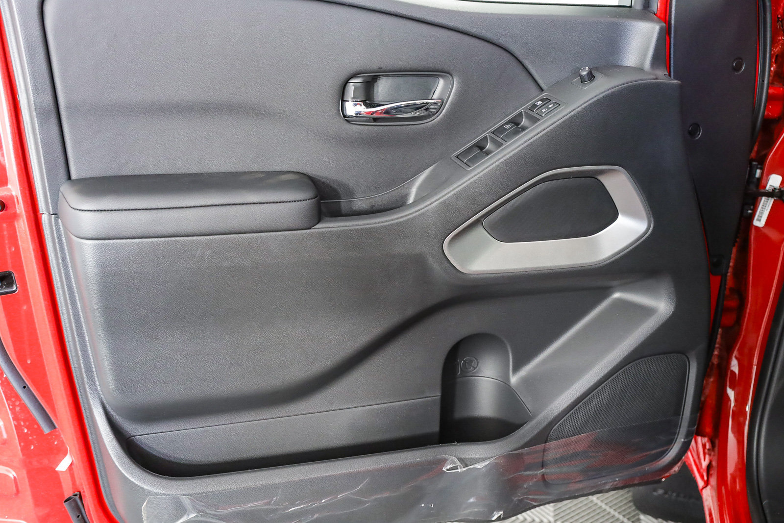New 2025 Nissan Frontier SV RWD image 20