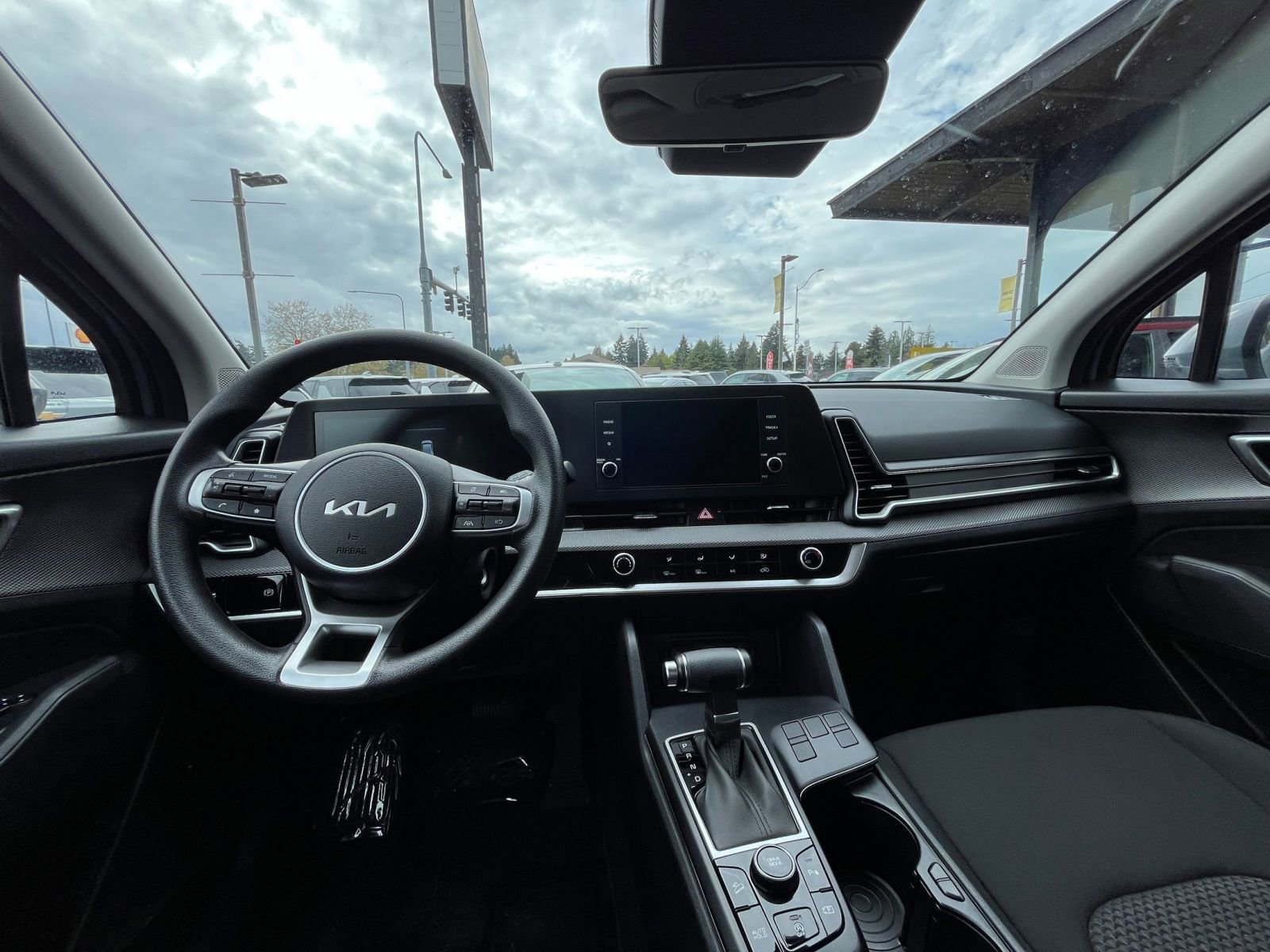 Used 2025 Kia Sportage LX image 33