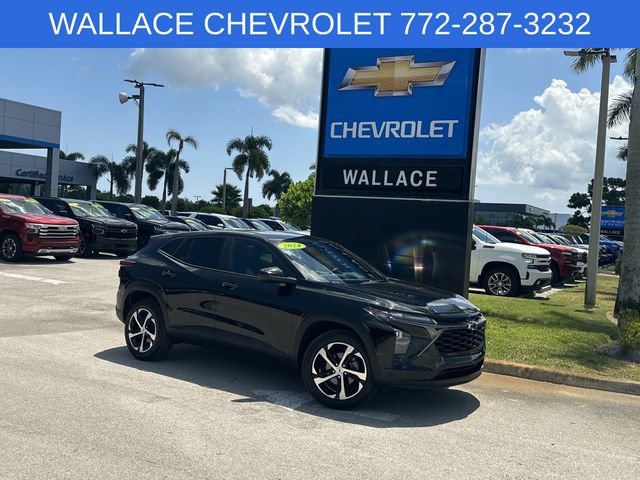 Used 2024 Chevrolet Trax RS w/ Driver Confidence Package FWD video 1