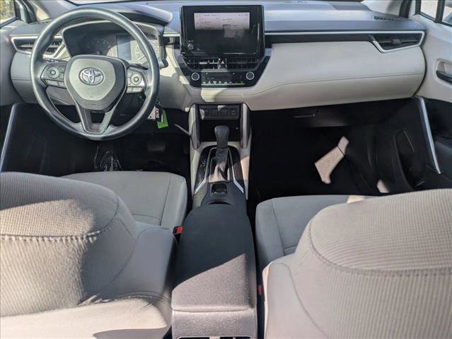 Used 2023 Toyota Corolla Cross L image 16
