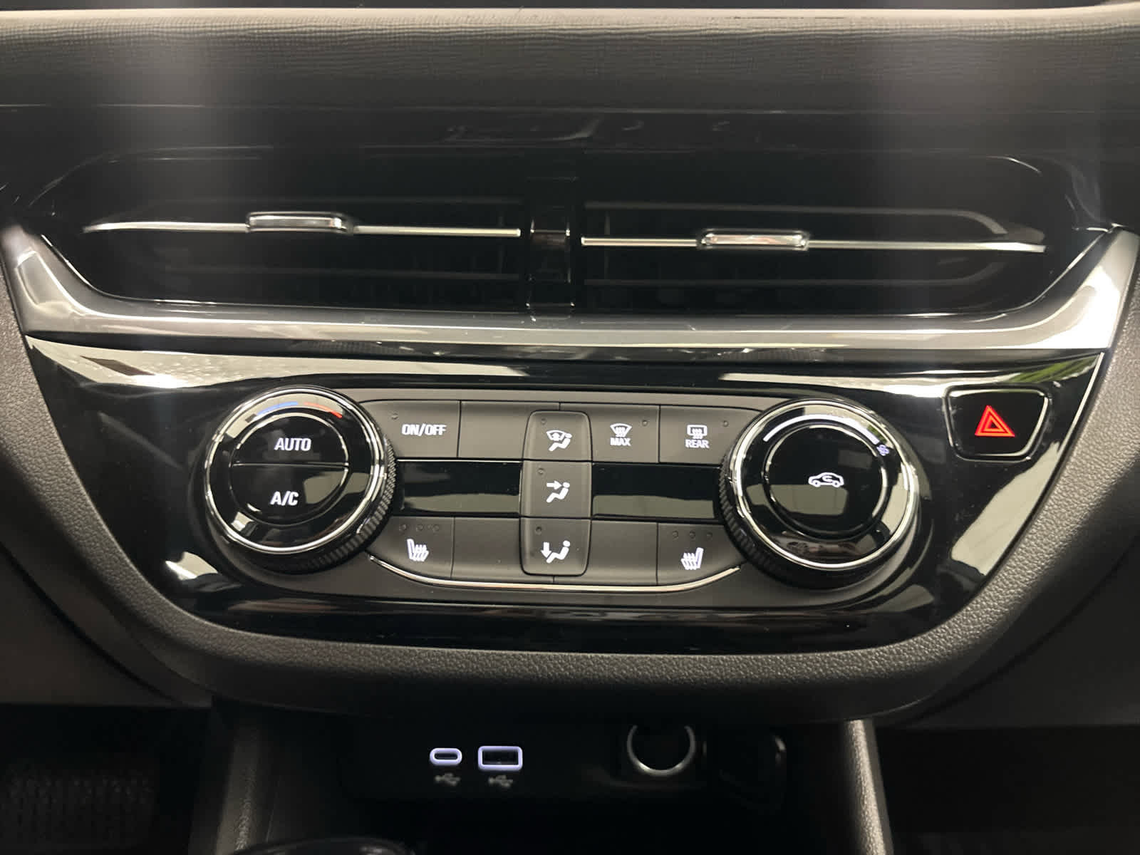 New 2026 Buick Envista Sport Touring w/ Convenience I Package image 28