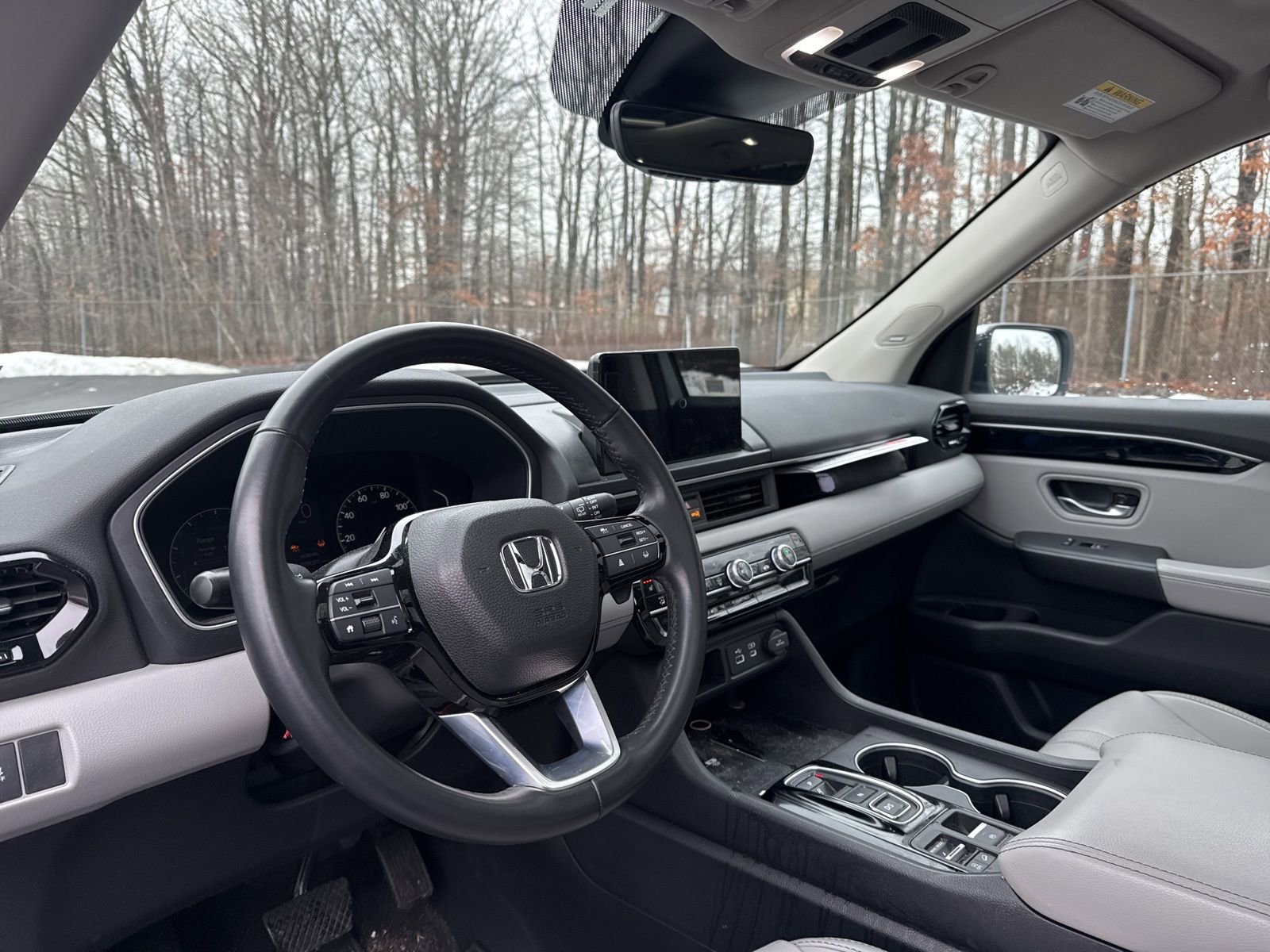 Used 2023 Honda Pilot Touring image 10