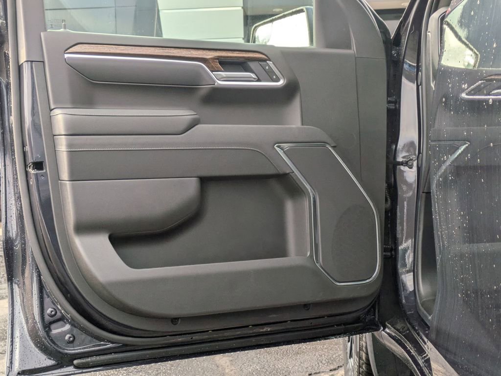 New 2026 GMC Sierra 1500 Elevation image 11