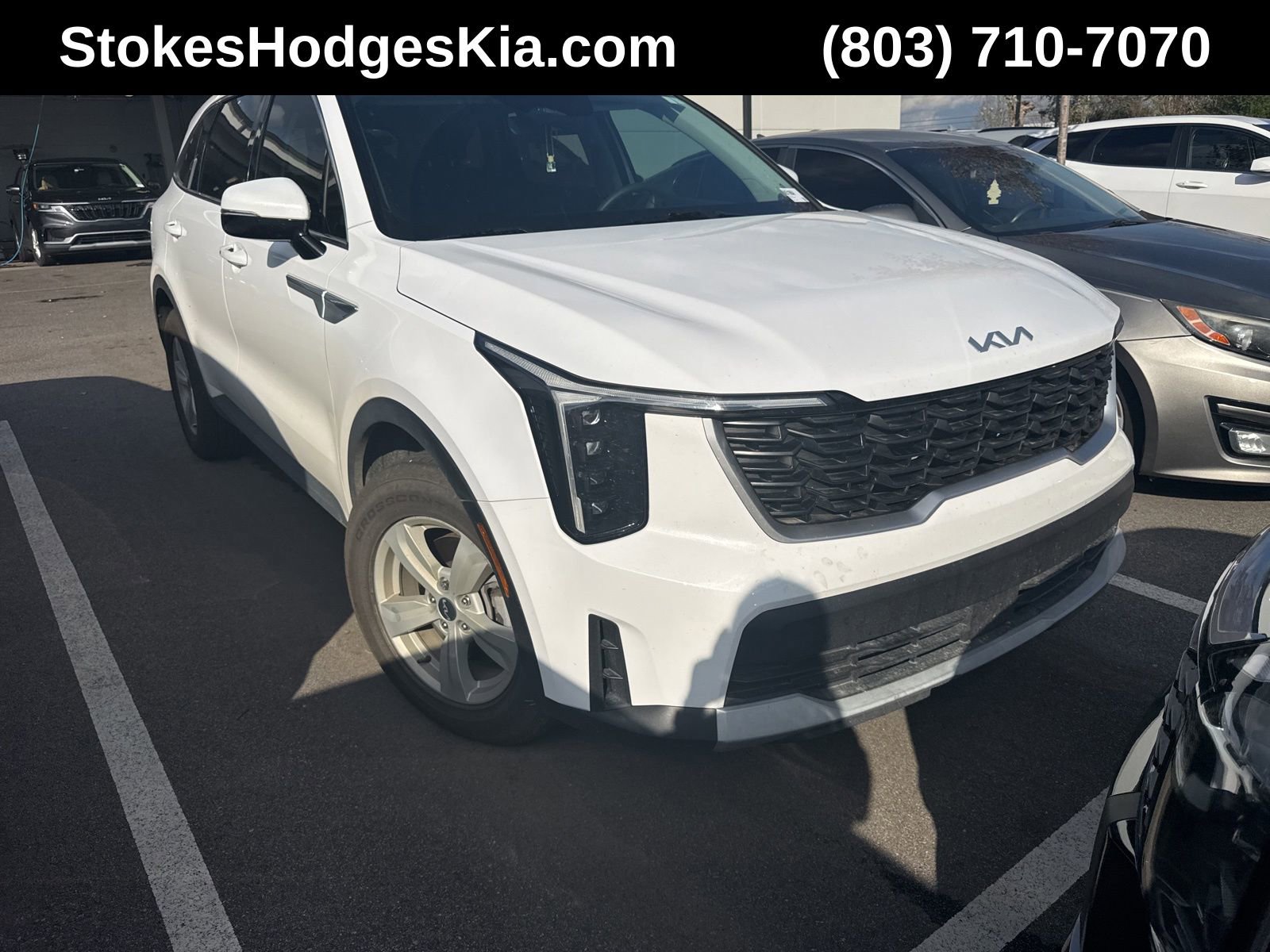Used 2024 Kia Sorento LX