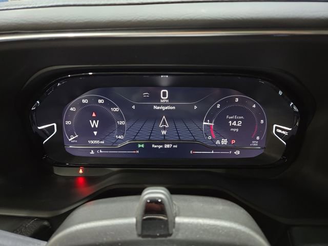 Used 2024 GMC Yukon XL Denali w/ Advanced Technology Package image 17