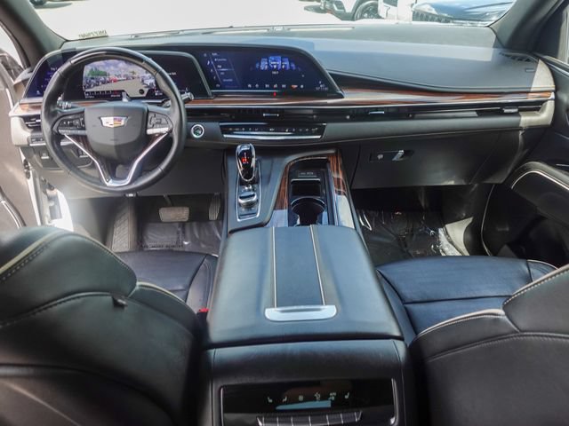 Used 2024 Cadillac Escalade Premium Luxury w/ LPO, Floor Liner Package AWD/4WD image 25