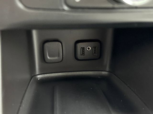 Used 2019 GMC Acadia SLT image 19