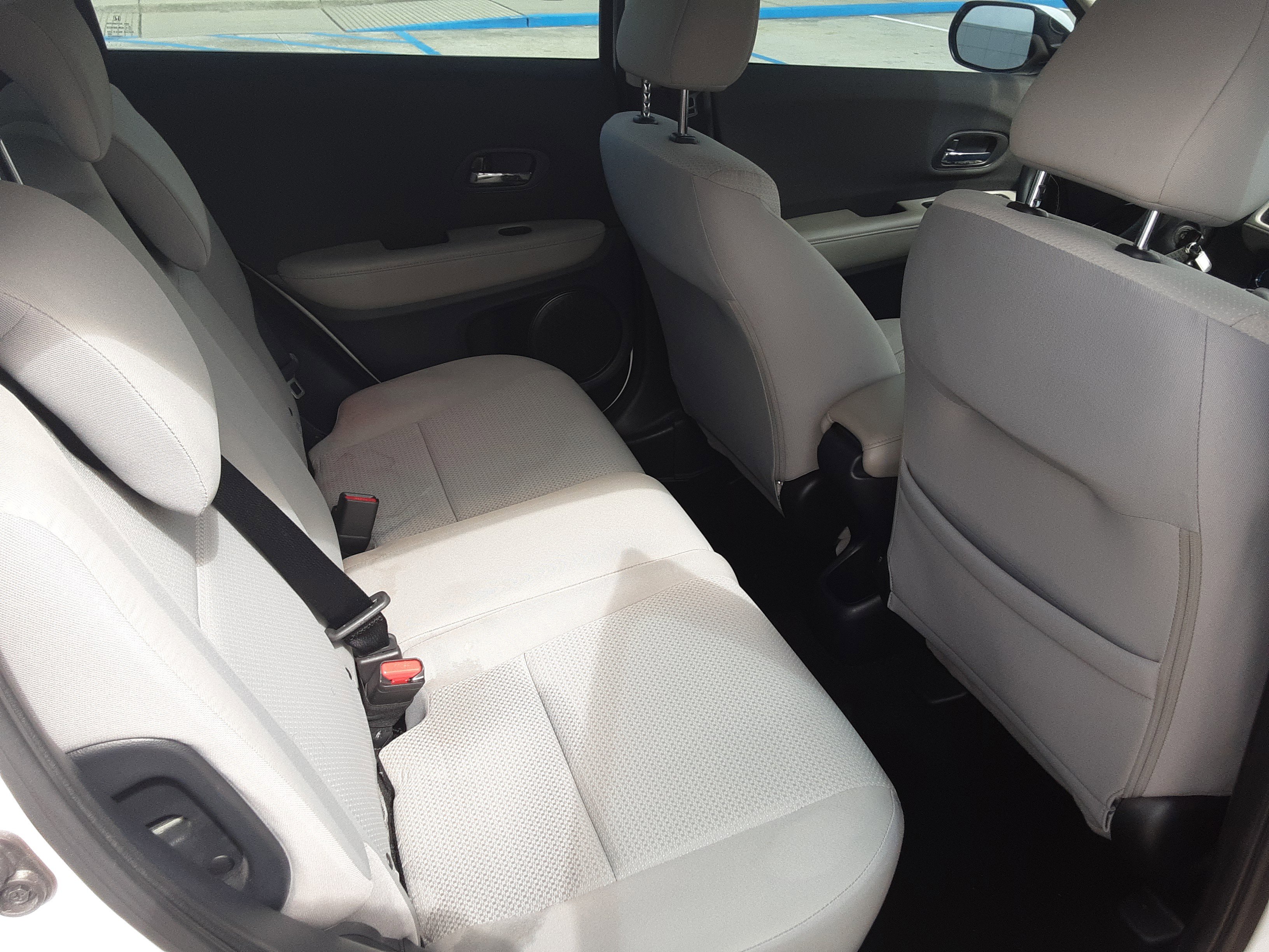 Used 2021 Honda HR-V LX image 15