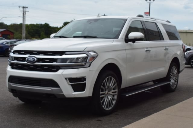 Used 2024 Ford Expedition Max Limited AWD/4WD image 18