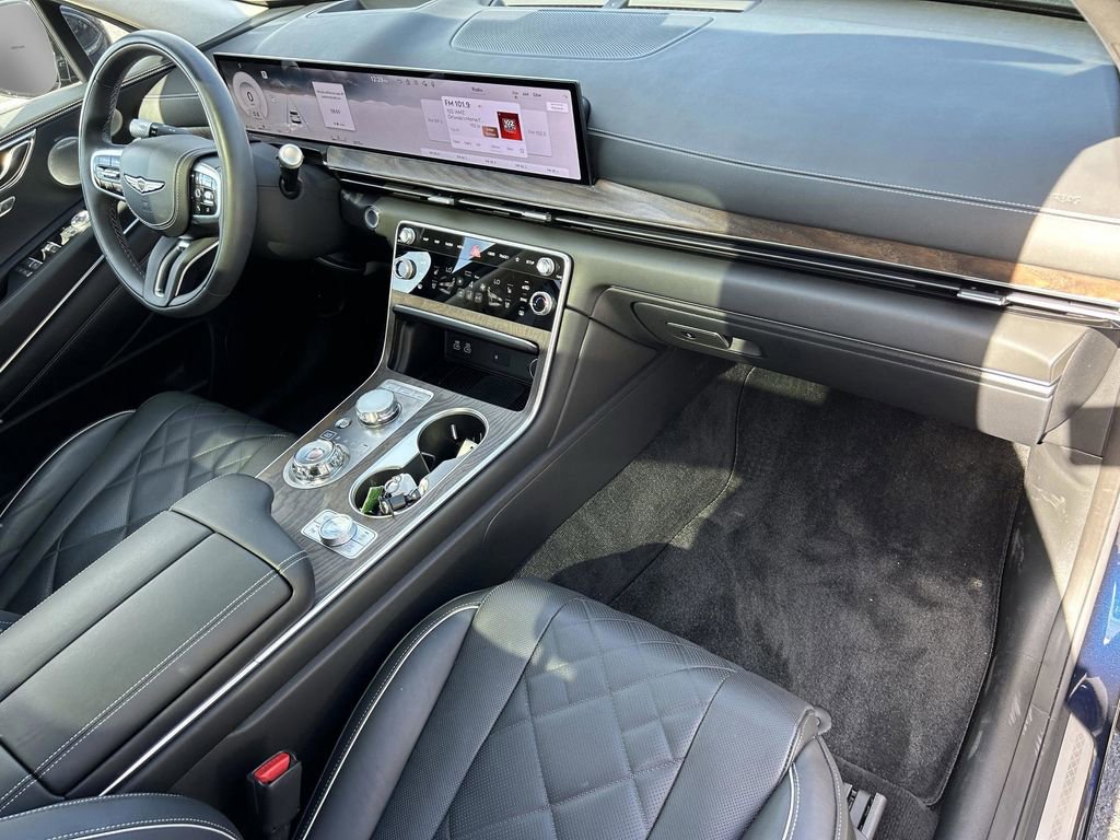 Used 2025 Genesis GV80 3.5T Prestige image 18