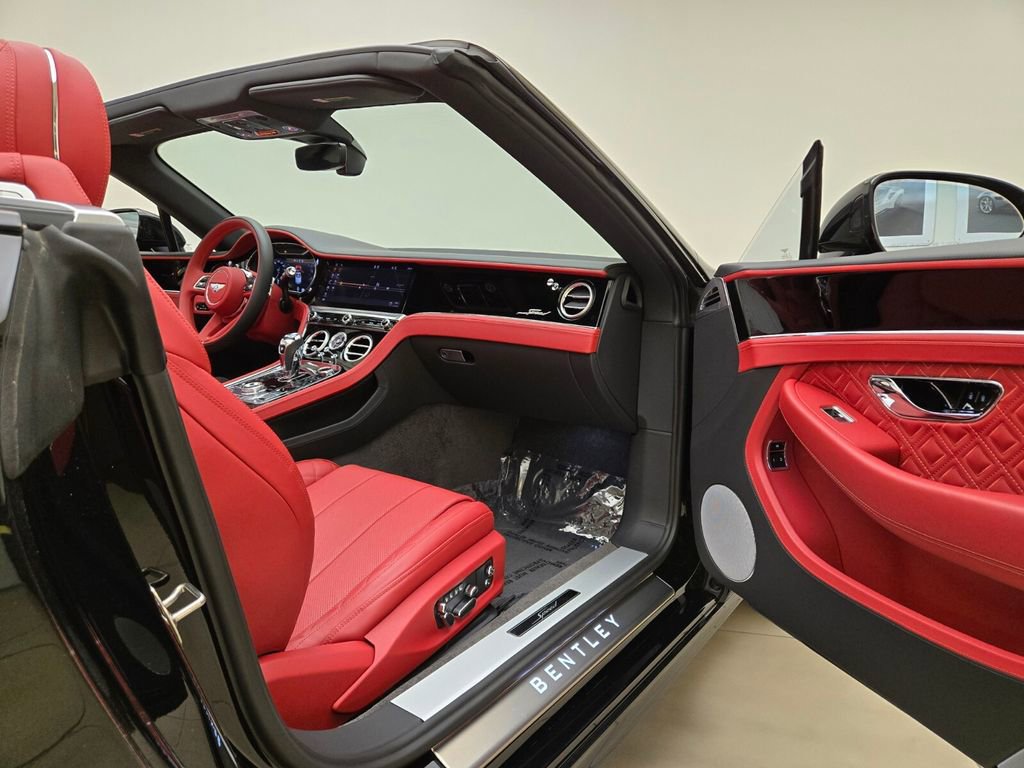 Used 2024 Bentley Continental GT Speed AWD/4WD image 22