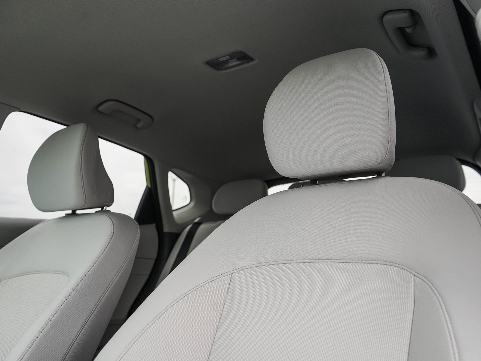 New 2027 Hyundai Kona SEL Sport AWD/4WD image 18