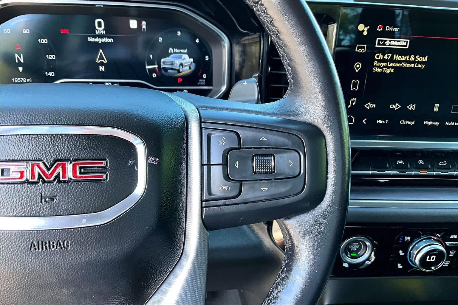 Used 2023 GMC Sierra 1500 SLT w/ SLT Premium Package RWD image 24