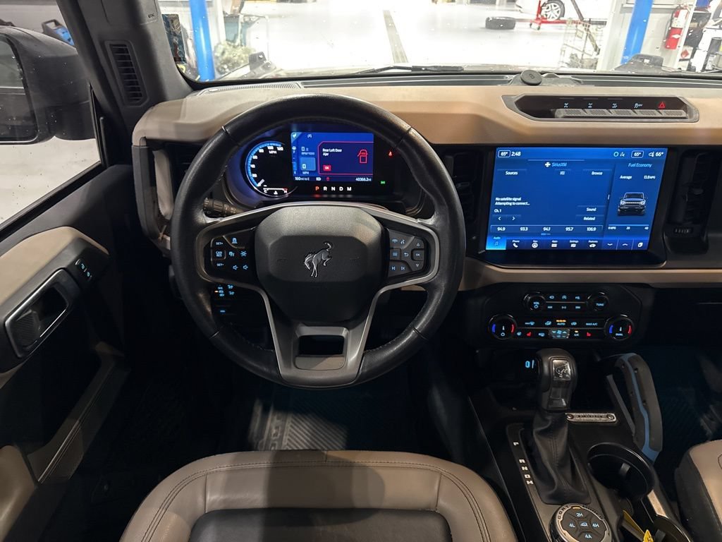 Used 2022 Ford Bronco Wildtrak AWD/4WD image 12