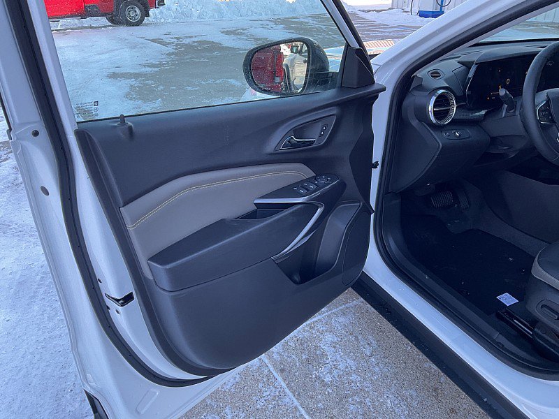 New 2026 Chevrolet Trax ACTIV image 12