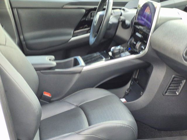 Used 2024 Toyota bZ4X Limited image 22