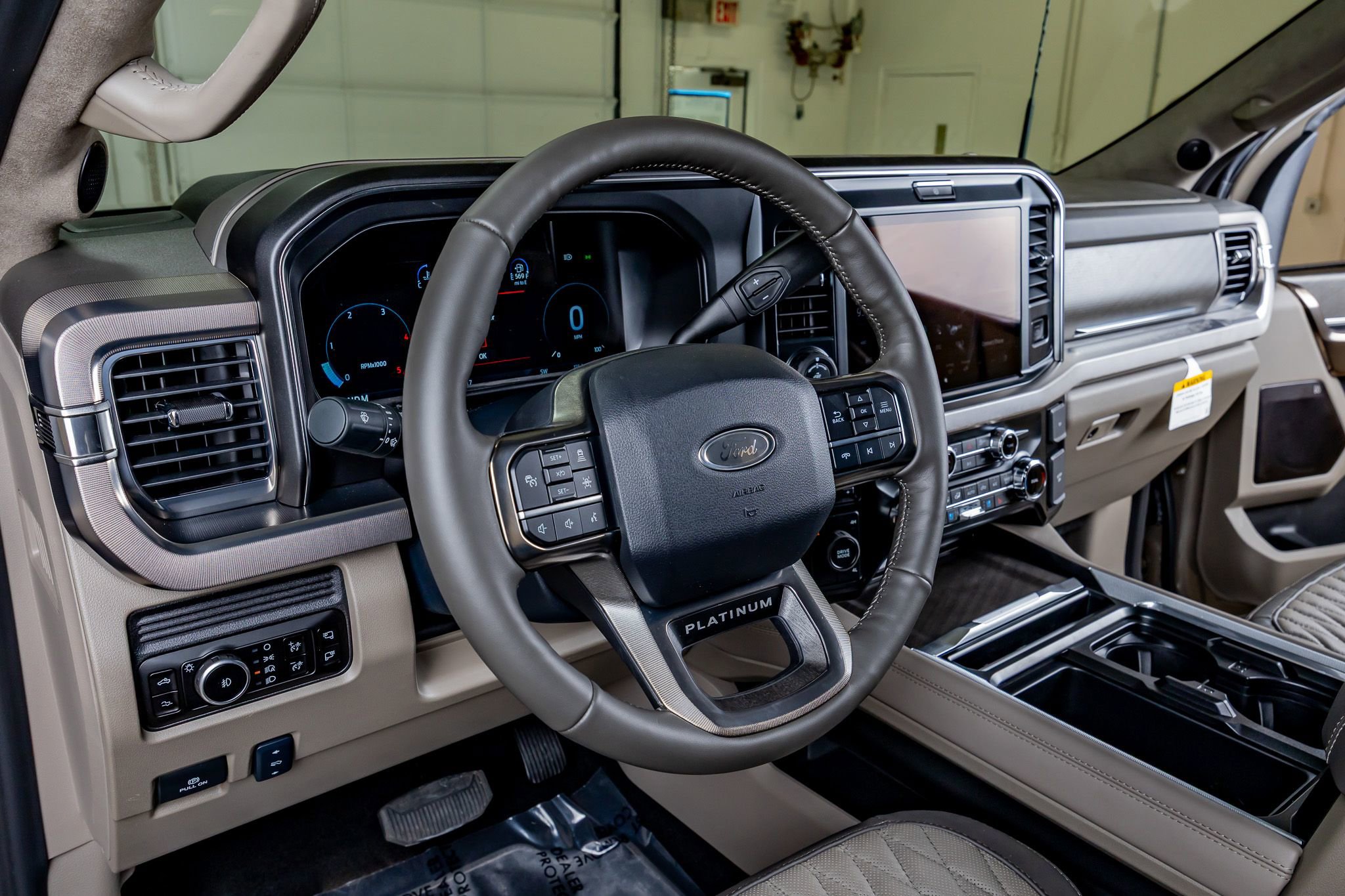 Used 2026 Ford F450 Platinum AWD/4WD image 17