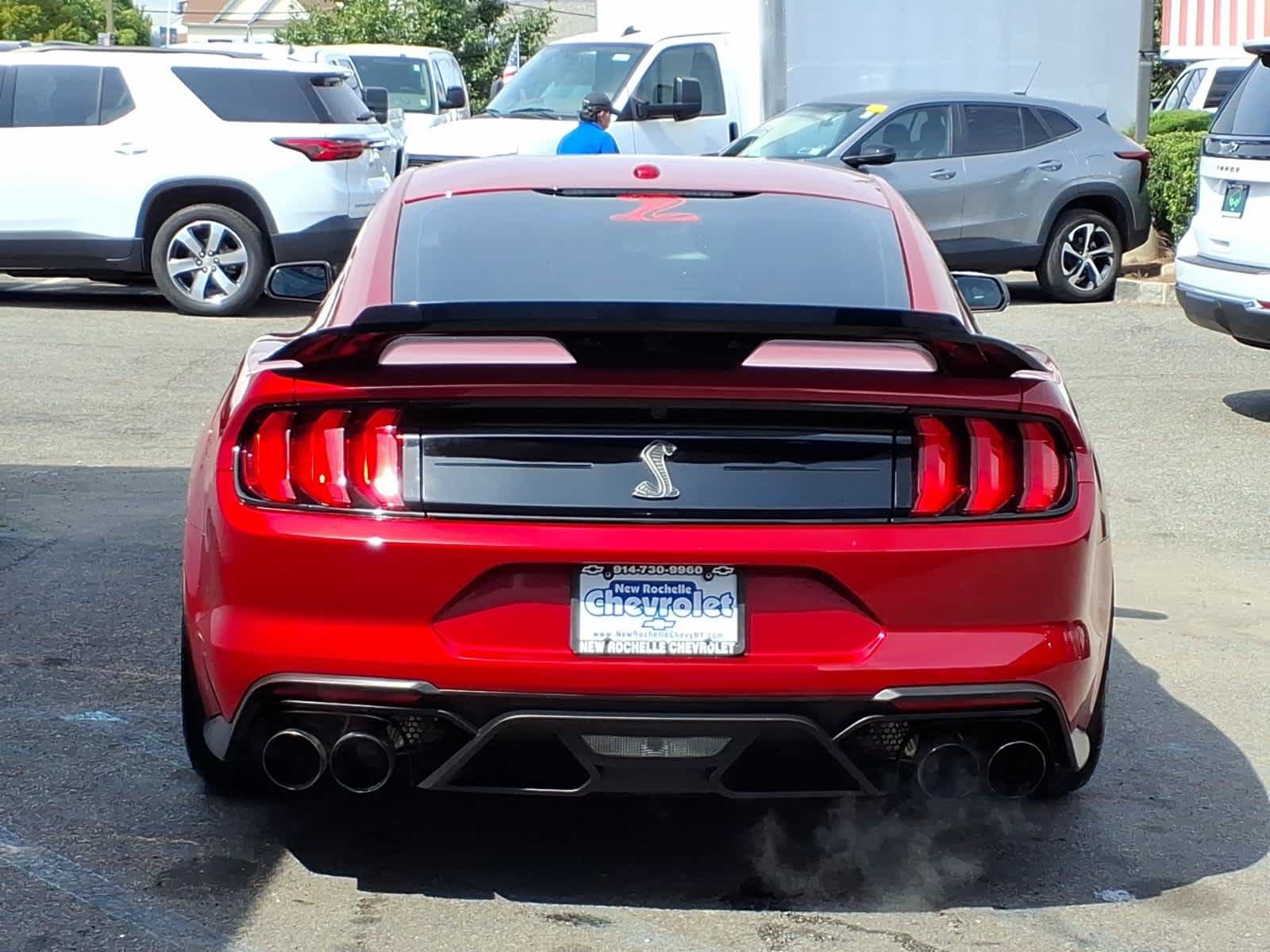 Used 2020 Ford Mustang Shelby GT500 w/ Technology Package RWD image 5