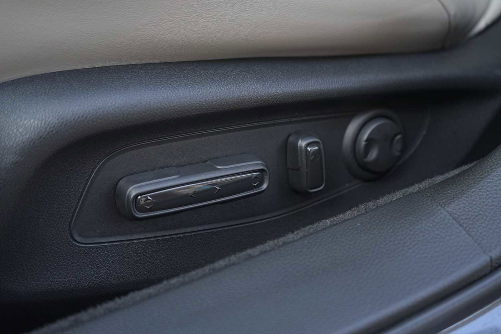Used 2025 Honda Accord Touring image 12