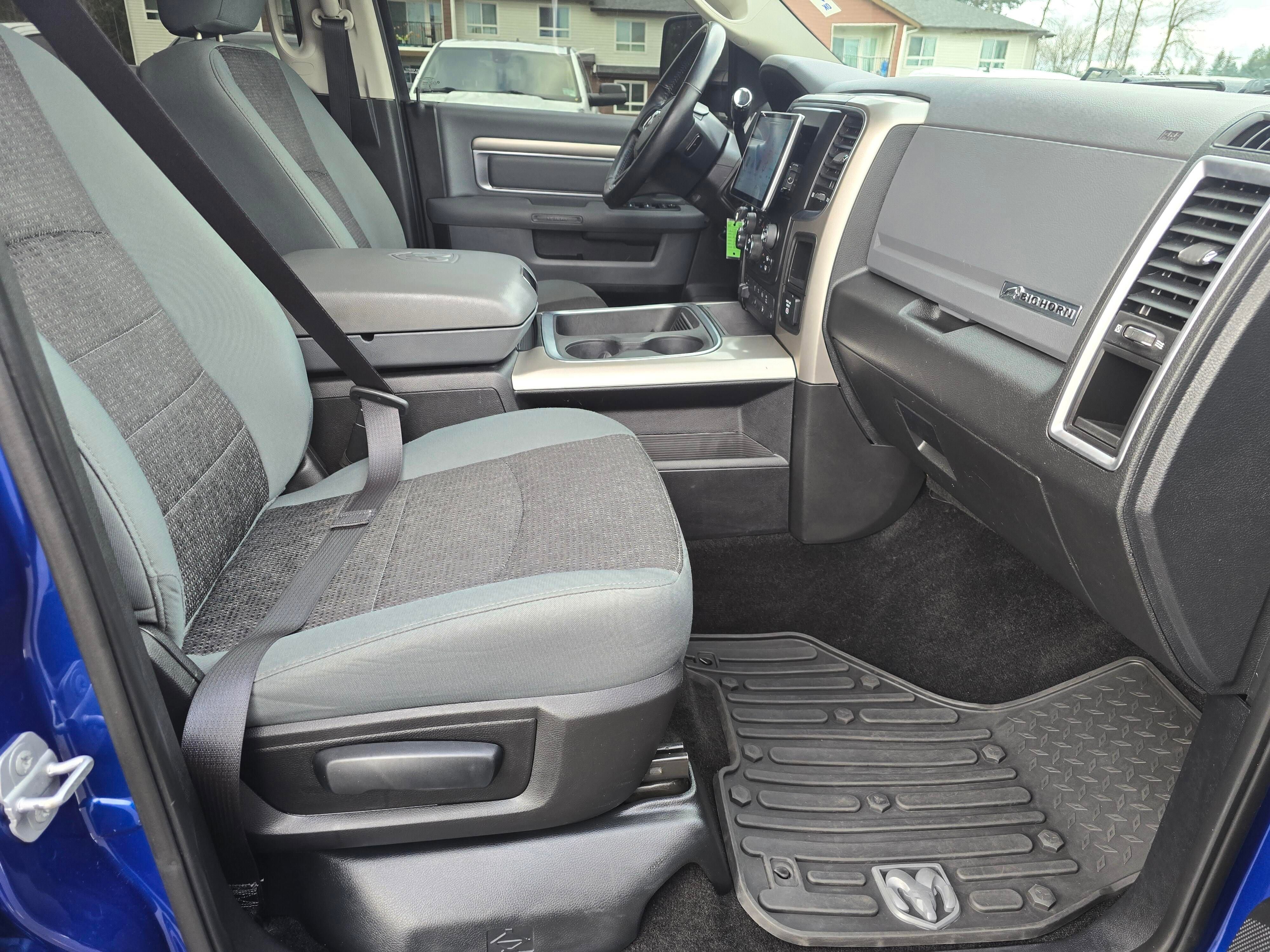 Used 2016 RAM 2500 Big Horn image 34