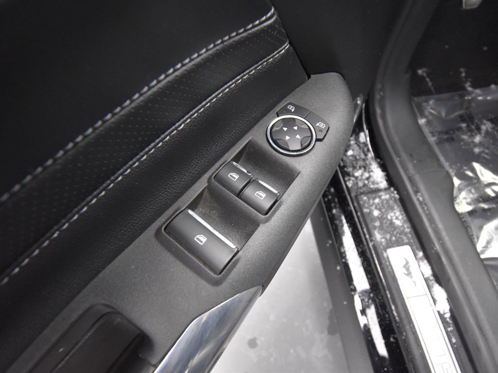 Used 2020 Ford Mustang GT Premium w/ Equipment Group 401A image 11