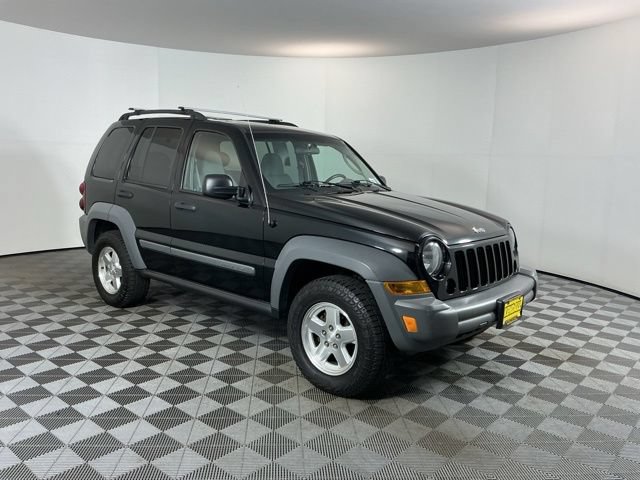 Used 2005 Jeep Liberty Sport AWD/4WD image 3