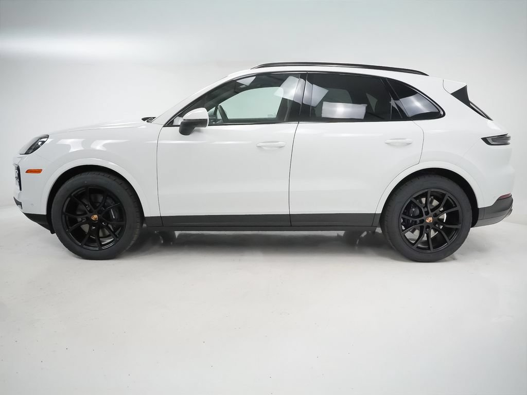 Certified 2026 Porsche Cayenne AWD/4WD image 2