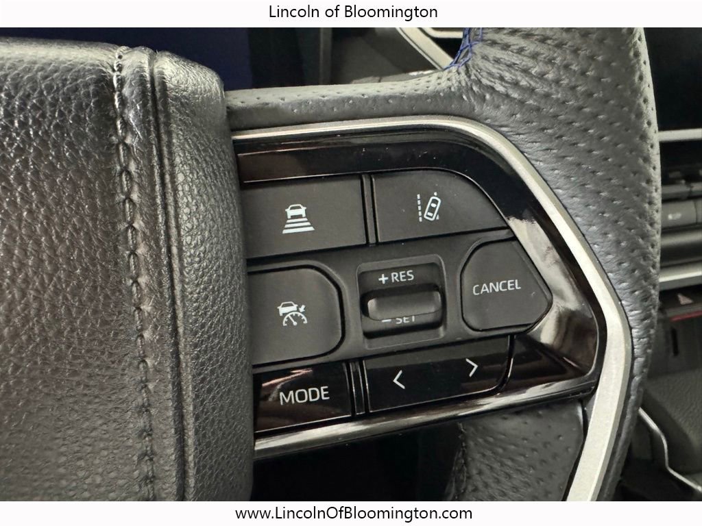 Used 2025 Toyota Tundra Platinum image 43