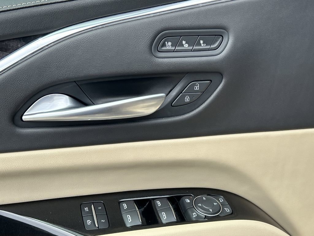 Certified 2021 Cadillac Escalade Premium Luxury image 18